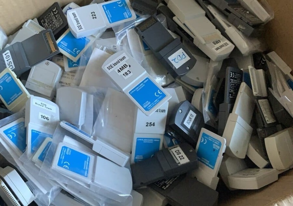 世嘉公司误丢任天堂开发机后，报警搜查并拘留卖家