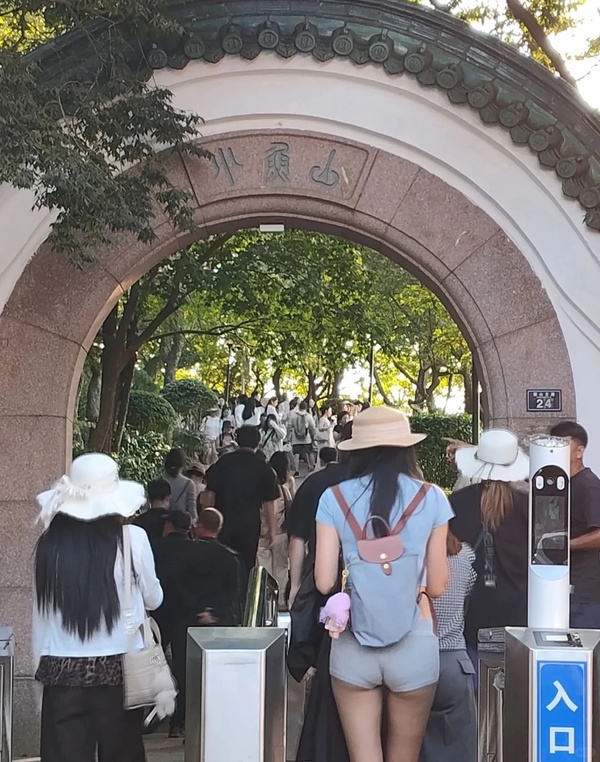 NO.021340 真实日常穿搭与生活随拍精选 第 1 张